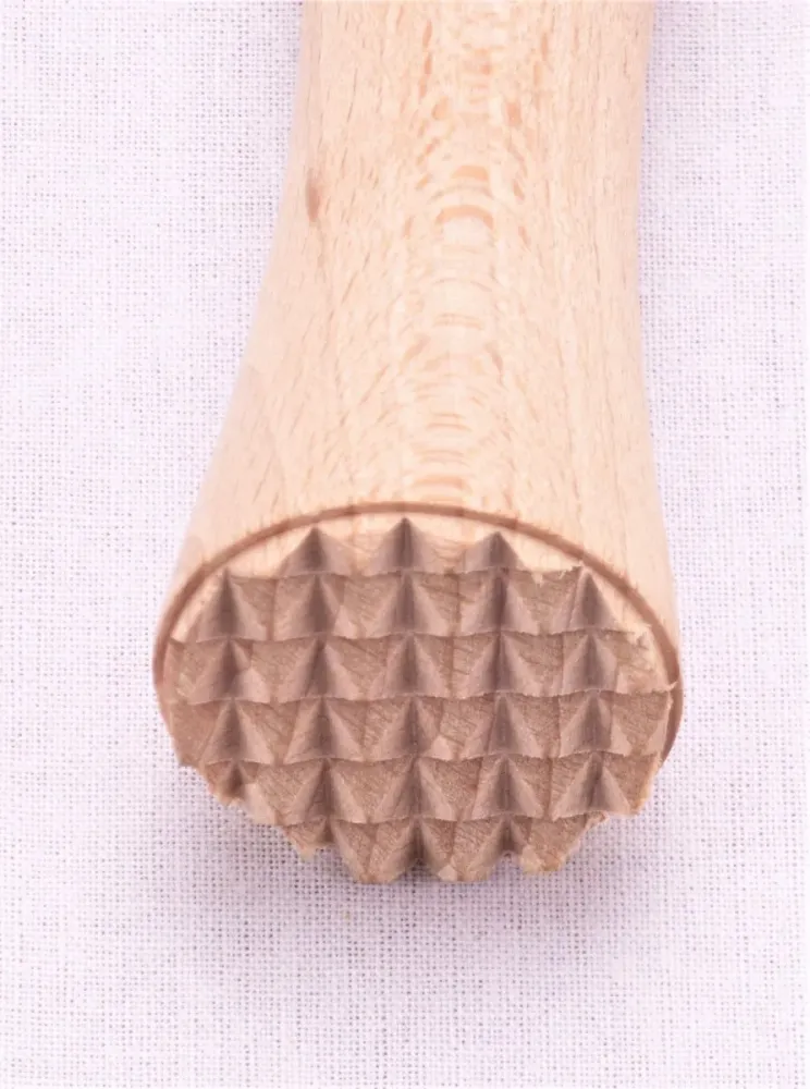 Pilon en bois (3)